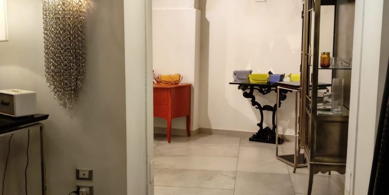 7a0485b2-5ccf-4924-9f6a-43f6b046b2a8